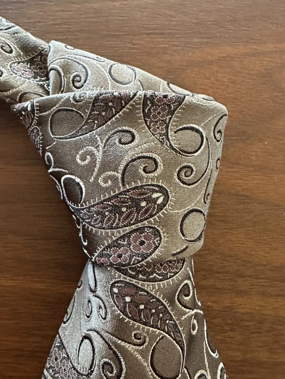 Brioni Taupe Brown Paisley Silk Tie